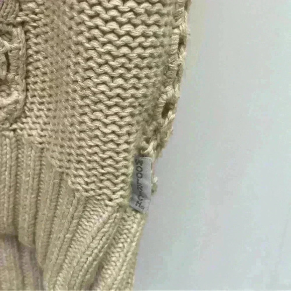 Woolrich cable knit vest hooded SZ medium cream - Picture 5 of 7